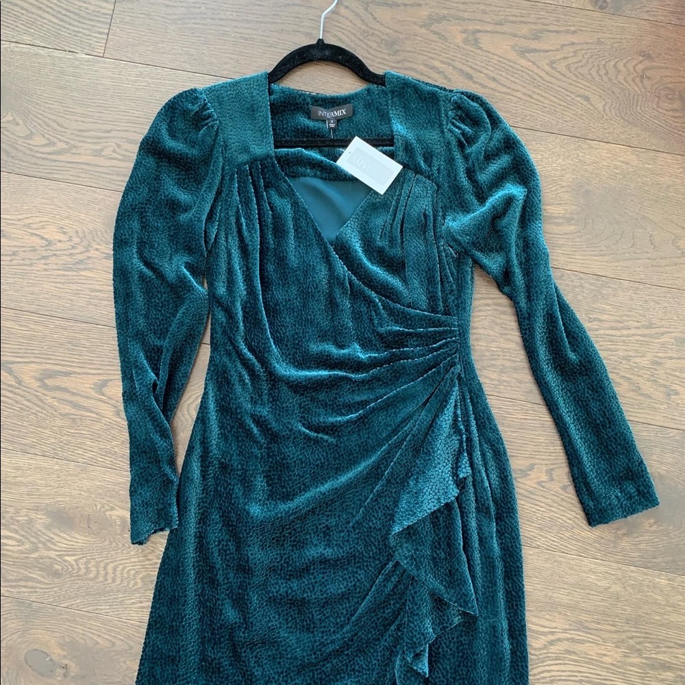 Intermix Dress - Picture 4 of 6